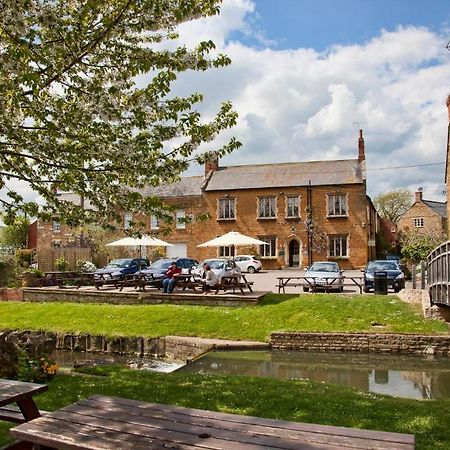 فندق The Nevill Arms Medbourne المظهر الخارجي الصورة